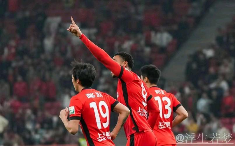 中超-李圣龙救主王燊超失误 海港2-1力克梅州客家
